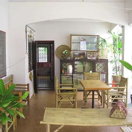 Sri Krung Guest House Phra Nakhon Si Ayutthaya Buitenkant foto