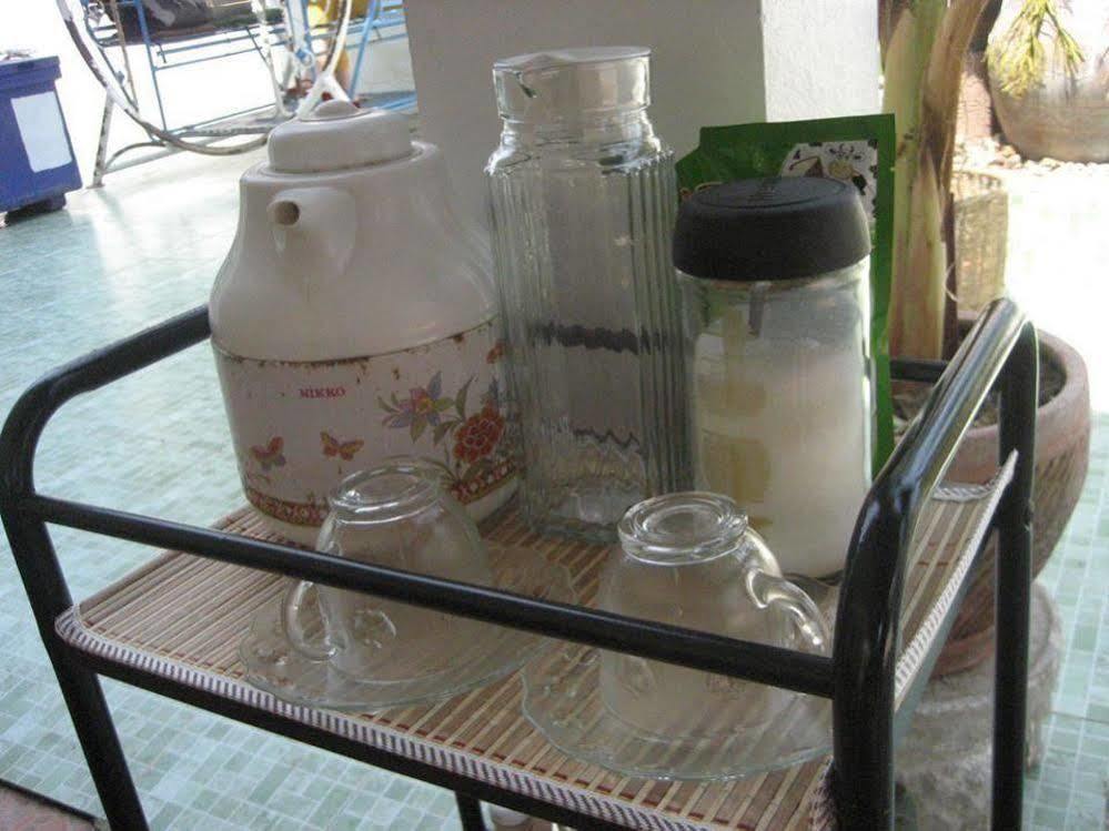 Sri Krung Guest House Phra Nakhon Si Ayutthaya Buitenkant foto