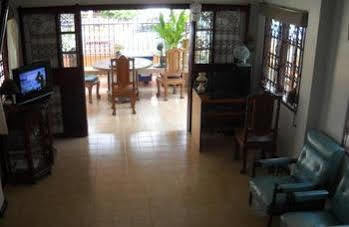 Sri Krung Guest House Phra Nakhon Si Ayutthaya Buitenkant foto